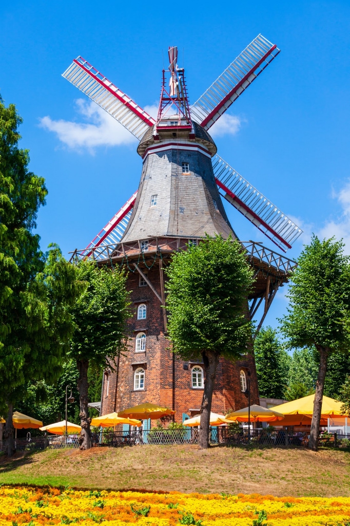 Herdentorswallmühle bei den Wallanlagen