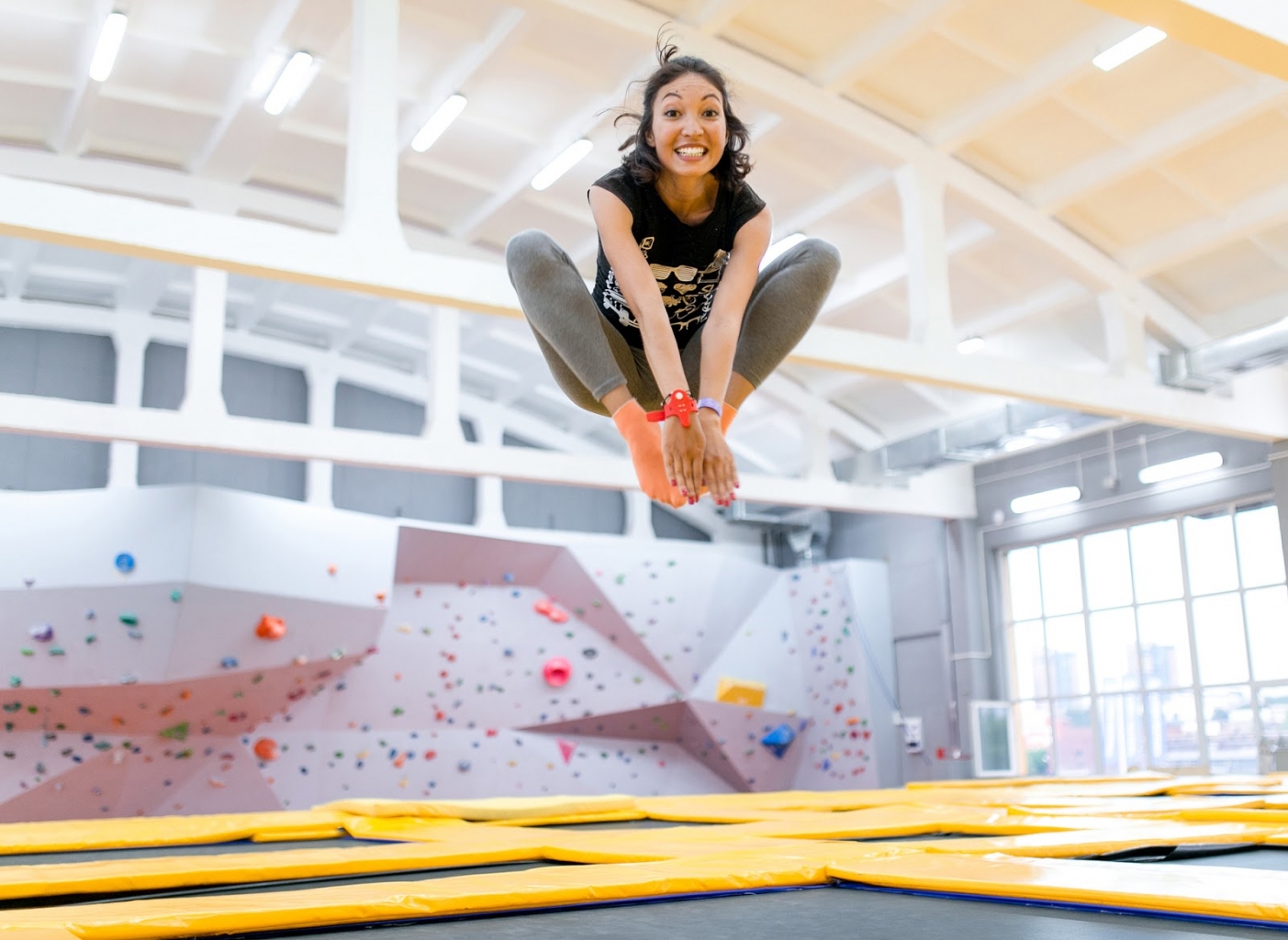 Sportliche Aktivität in München im Trampolinpark Airhop